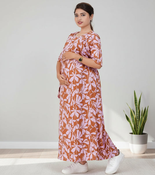 pregnant woman wearing maternity dress with shoe