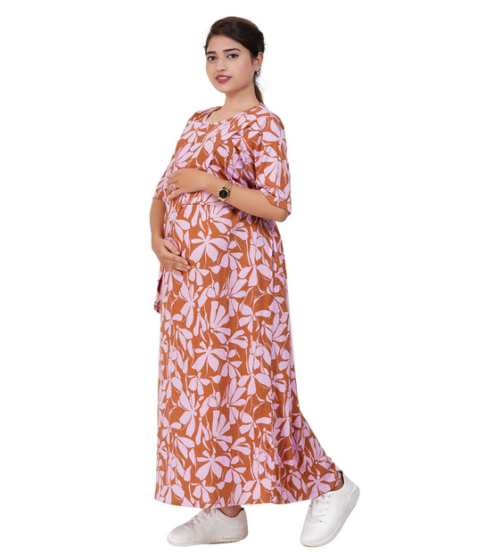 woman wearing maternity dress which is nursing friendly too with pockets