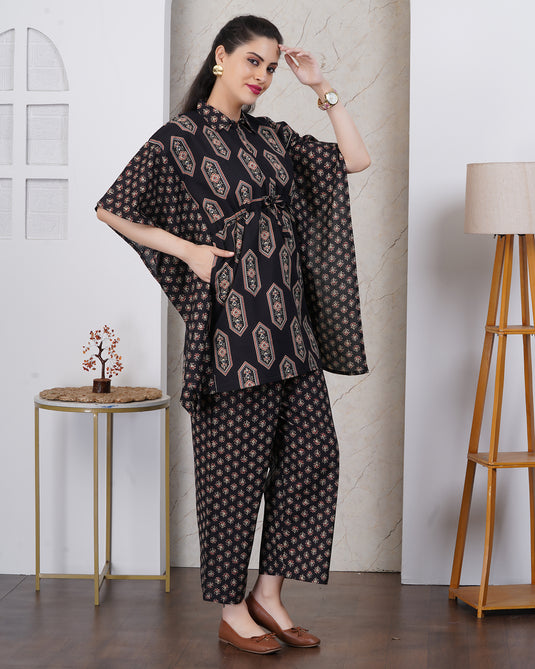 black and gold kurta set with pockets